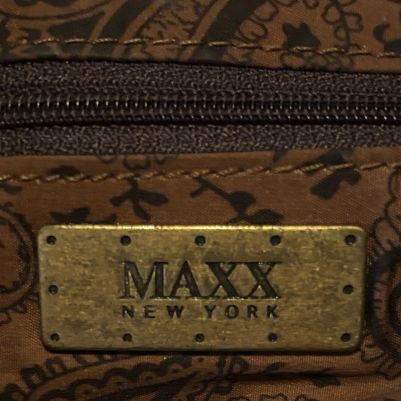 Maxx New York Burgundy and Black Hobo Bag - Picture 2 of 8